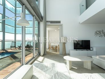 Attique avec balcon à louer à Passeig de Garcia Fària