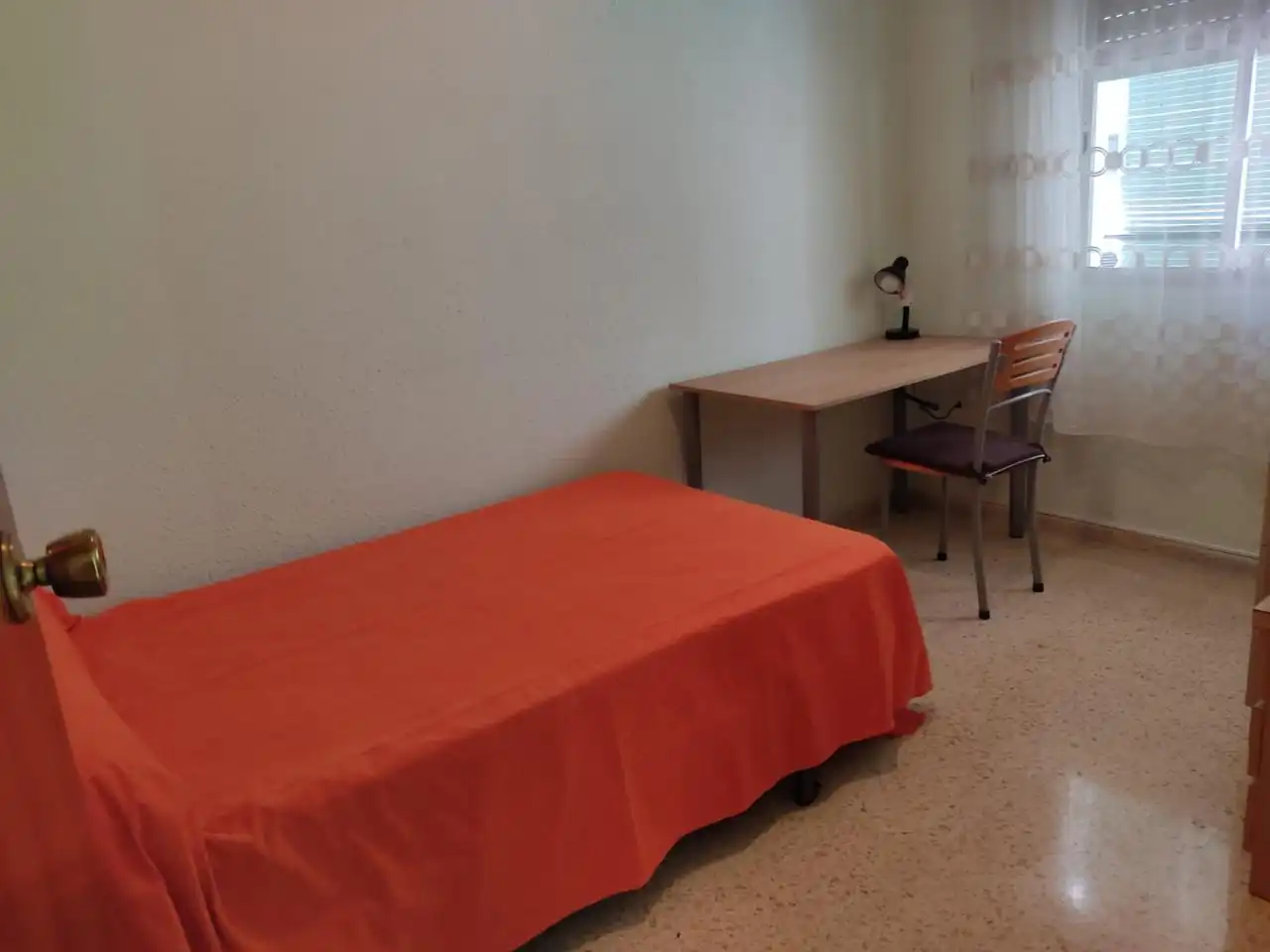 Flat for rent in De José María Haro, La Carrasca