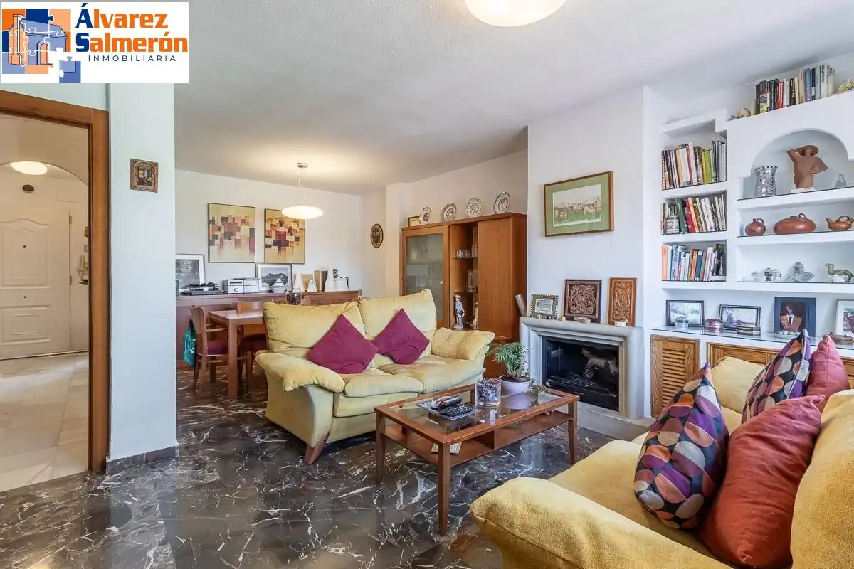 Living room of Houses for sale in Altos de la Zubia