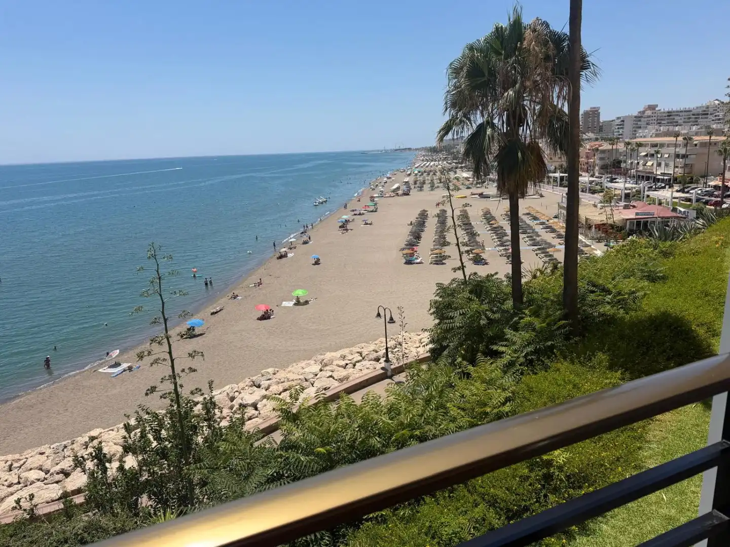 Außenansicht von Wohnung zum Verkauf in Torremolinos mit Klimaanlage, Terrasse und Gemeinschaftspool