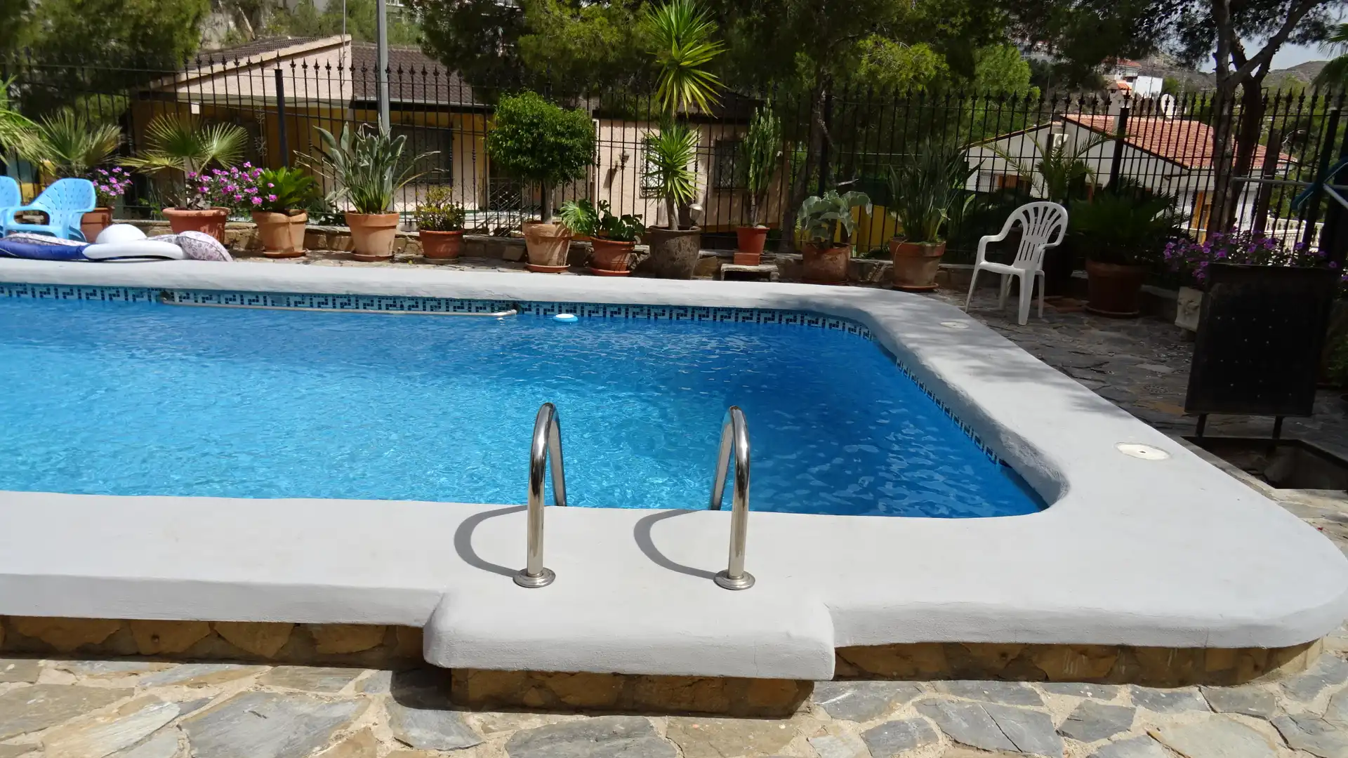 Swimming pool of Houses for sale in El Campello  with Air Conditioner, Heating and Private garden