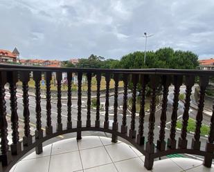 Vista exterior de Pis en venda en Noja amb Calefacció, Terrassa i Balcó