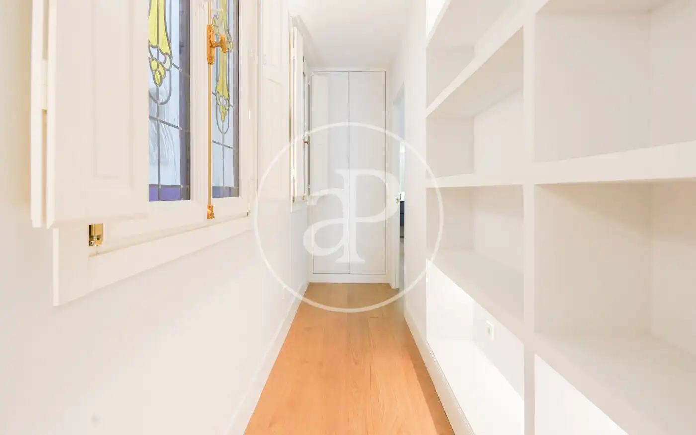 Flat for sale in Madrid  with Air Conditioner, Heating and Storage room