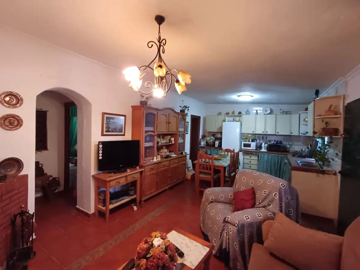 Sala d'estar de Finca rústica en venda en Alozaina amb Aire condicionat, Calefacció i Terrassa