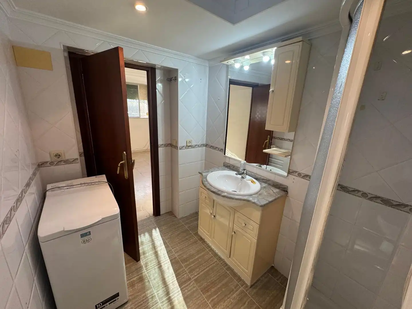 Bany de Casa o xalet en venda en Sevilla amb Traster