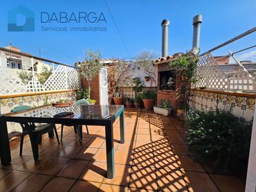 Casa con balcón en venta en Carrer Calvari