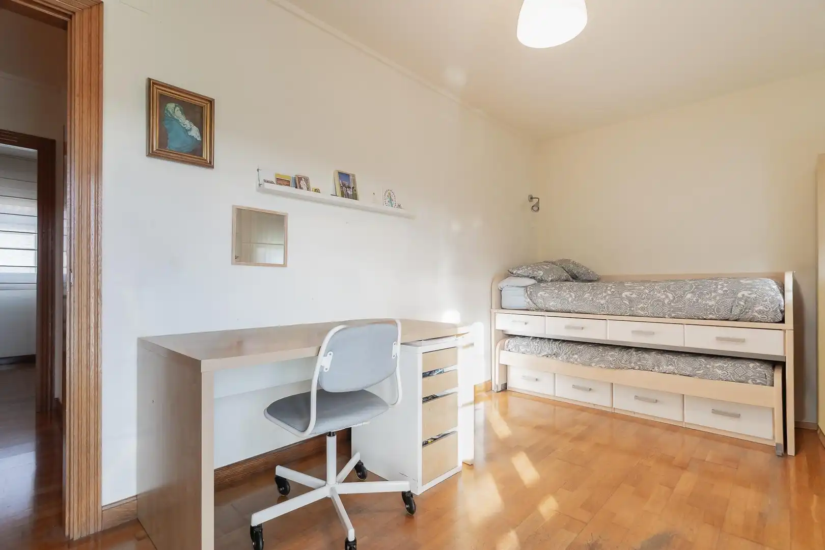 Habitación de Casa adosada en venta en Cizur con Calefacción, Jardín privado y Terraza