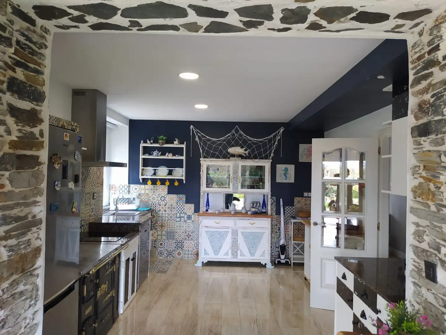 Cocina de Casa adosada en venta en Foz con Calefacción, Jardín privado y Terraza