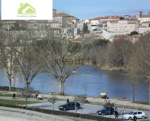 Vista exterior de Àtic en venda en Zamora Capital 