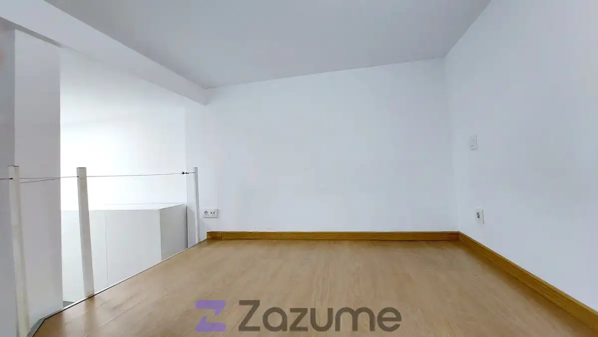 Lofts for rent in Madrid  with Air Conditioner, Oven and Washing machine