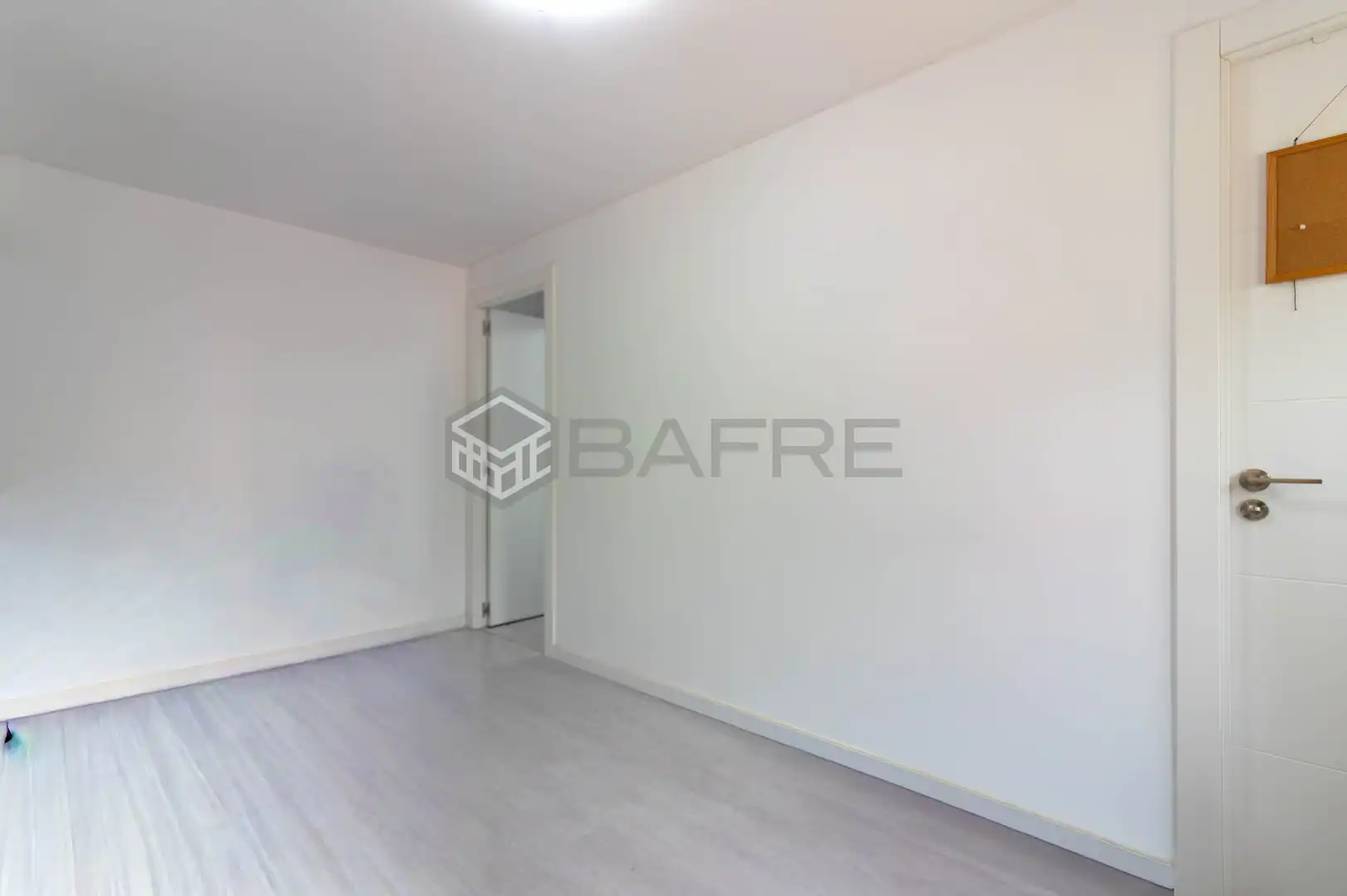 Bedroom of Flat for sale in Madrid  with Air Conditioner