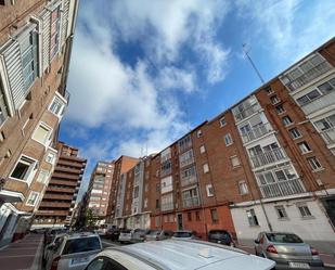 Vista exterior de Pis en venda en Valladolid Capital