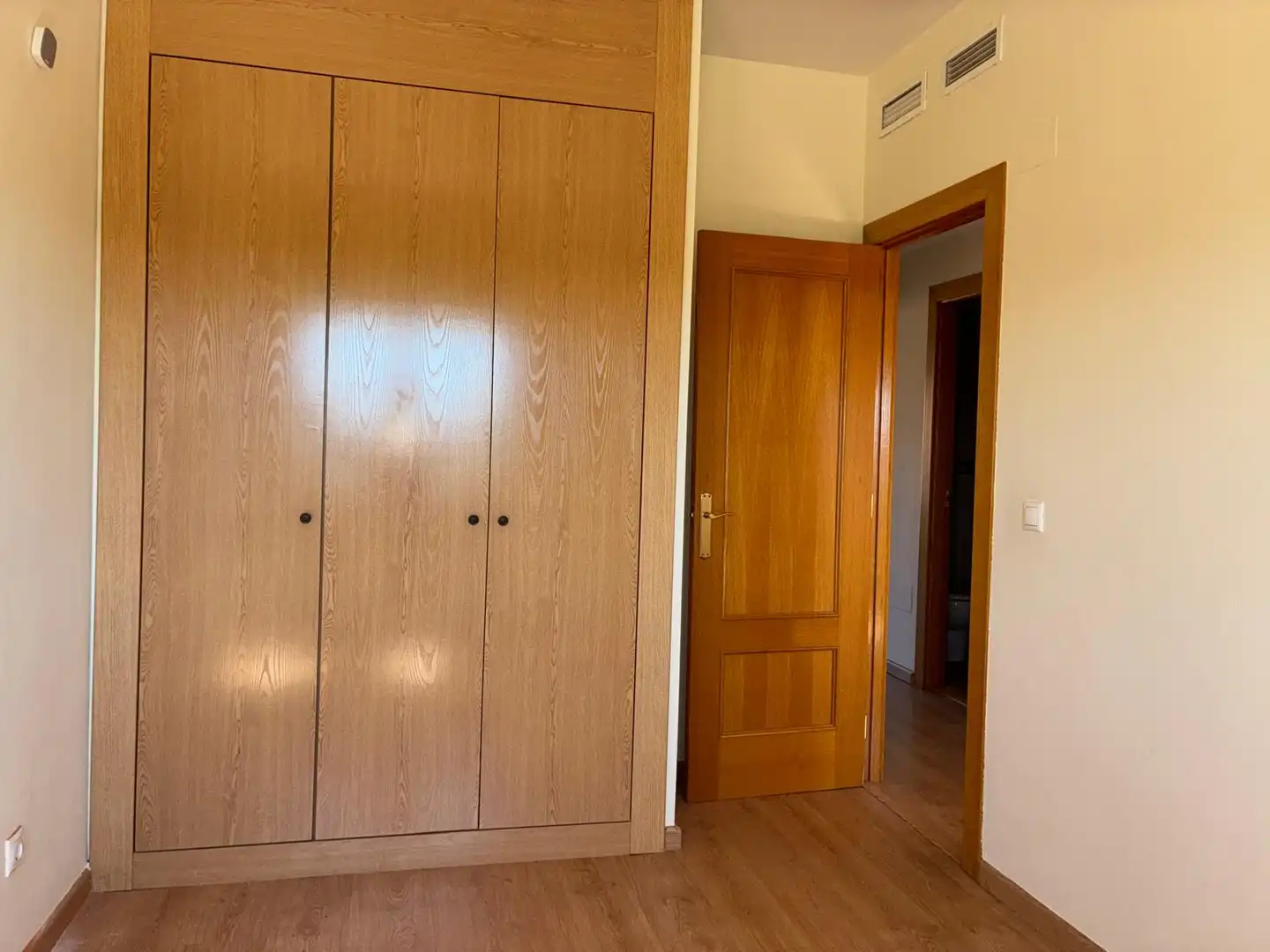 Habitación de Casa o chalet en venta en Alicante / Alacant con Aire acondicionado, Calefacción y Terraza