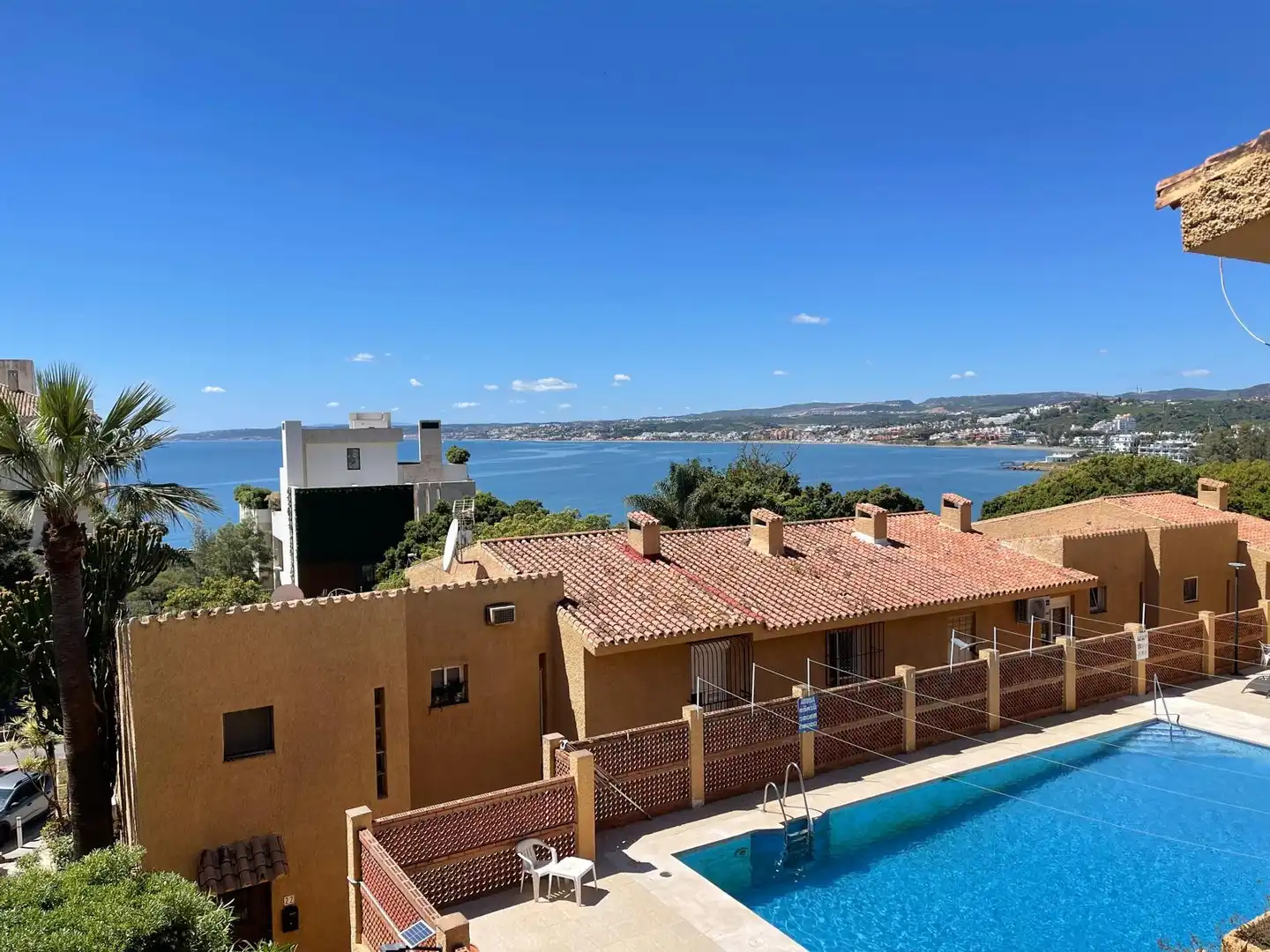 Piscina de Apartament en venda en Estepona amb Terrassa, Piscina i Piscina comunitària
