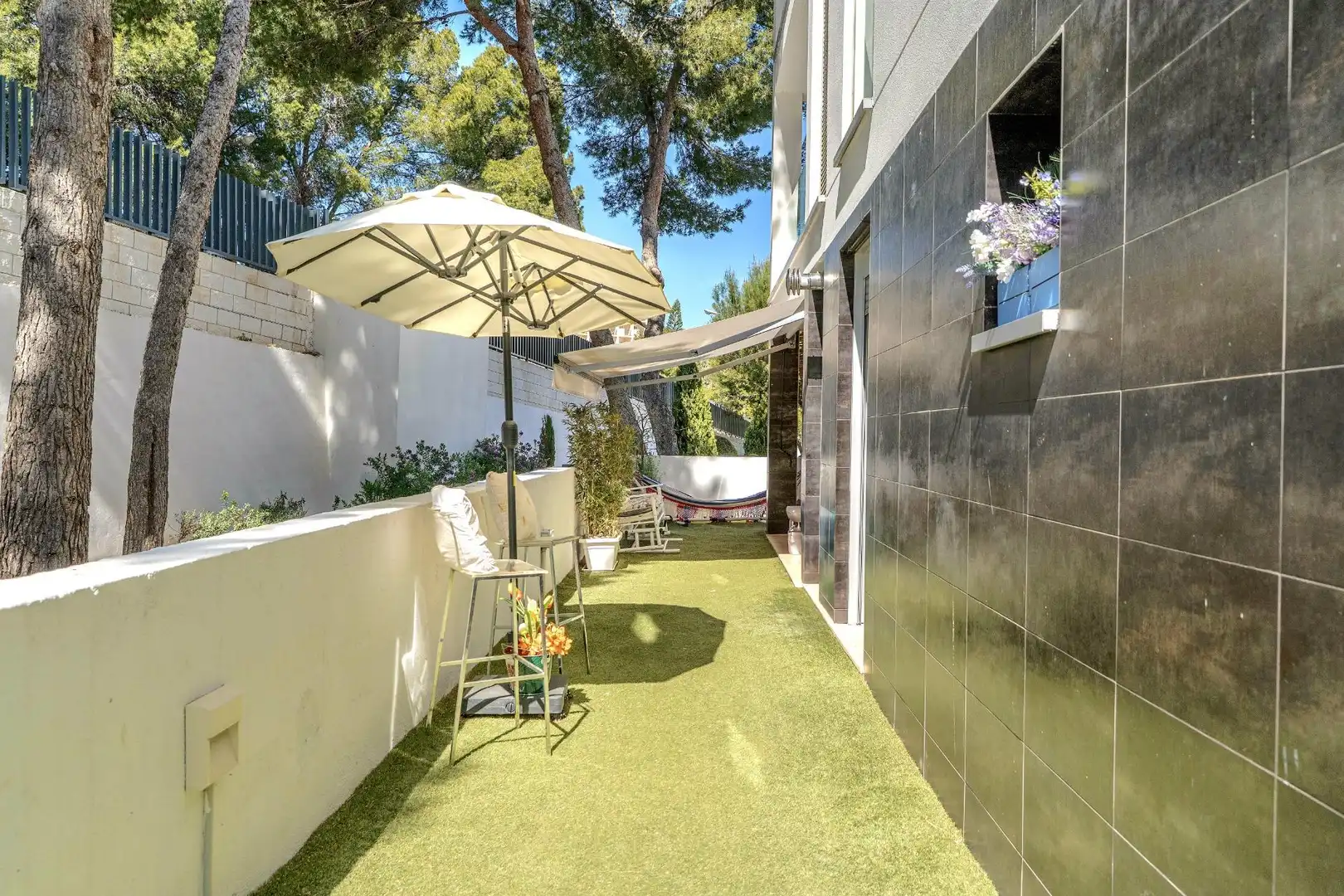 Terrace of Ground floor for sale in Calvià  with Air Conditioner, Heating and Private garden