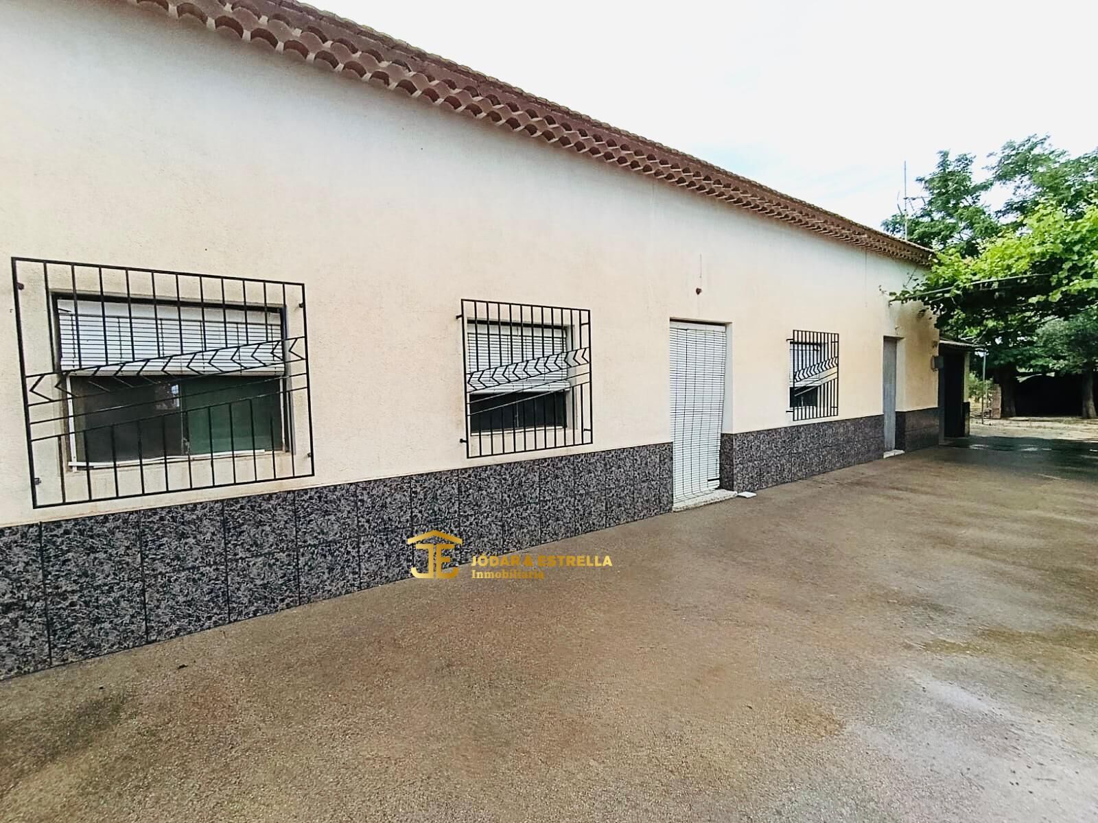 Vista exterior de Casa o xalet en venda en Lorca