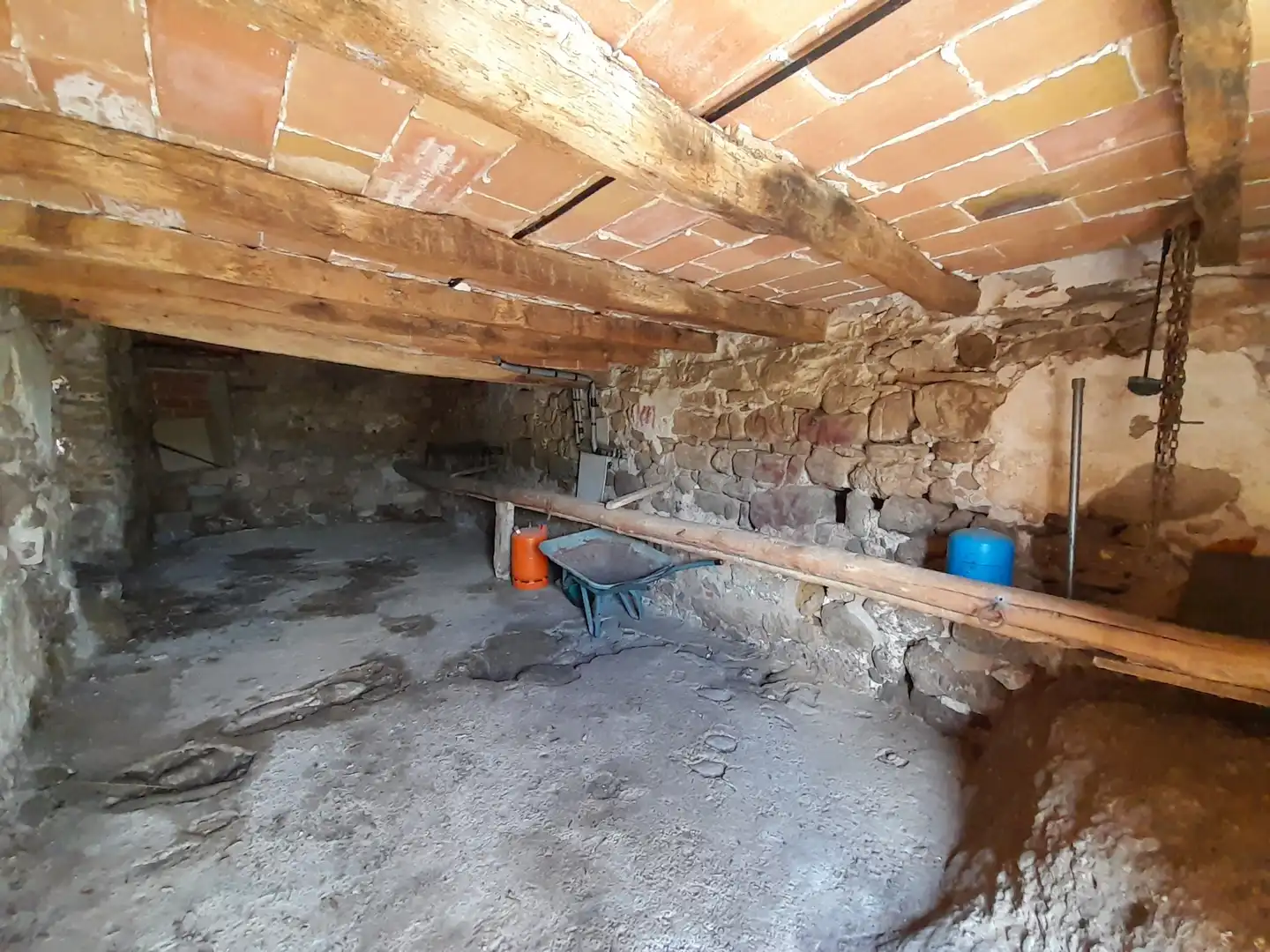Finca rústica en venta en La Vall de Bianya con Calefacción, Terraza y Trastero