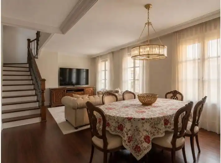 Esszimmer von Maisonette zum Verkauf in Bilbao 