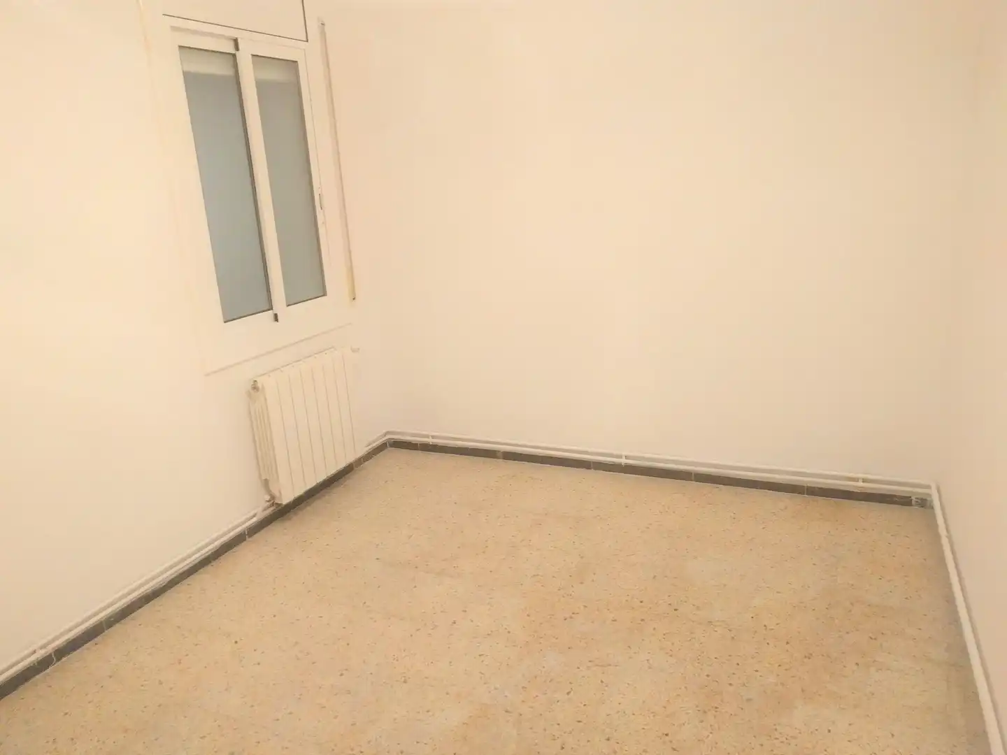 Bedroom of Flat for rent in Terrassa  with Heating