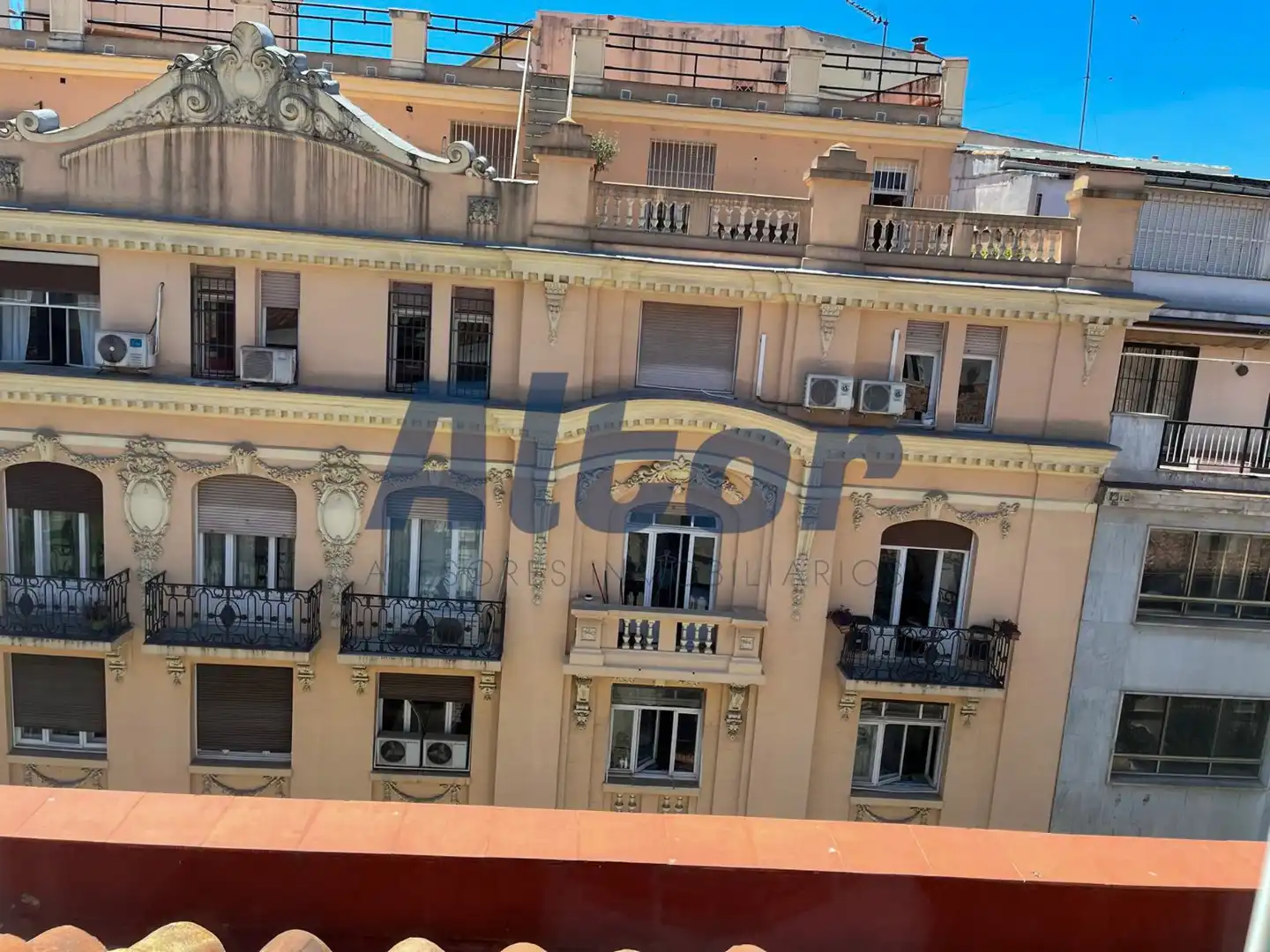 Vista exterior de Dúplex de lloguer en Madrid amb Aire condicionat, Calefacció i Moblat