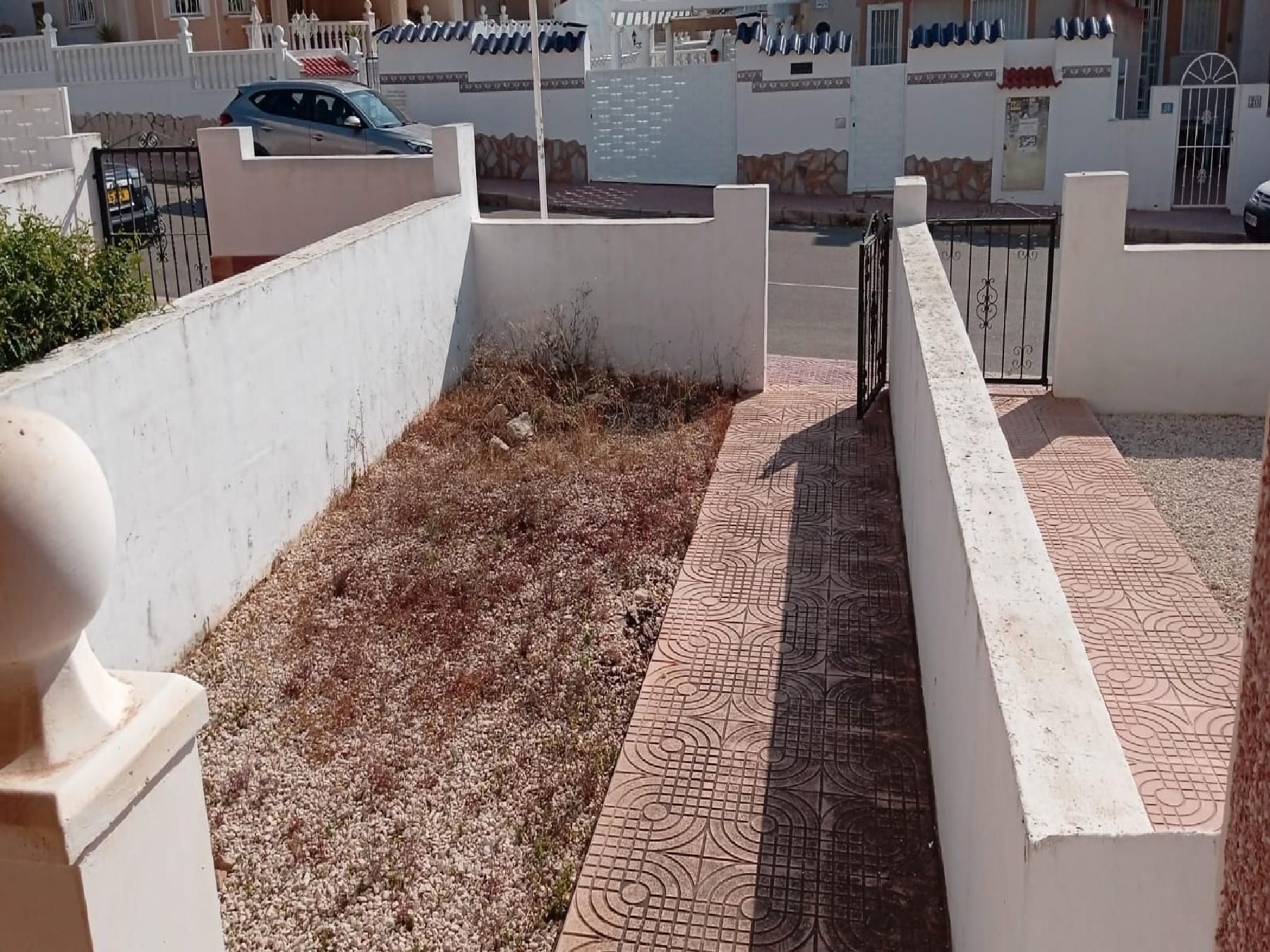 Casa o xalet en venda en Rojales amb Jardí privat, Balcó i Alarma