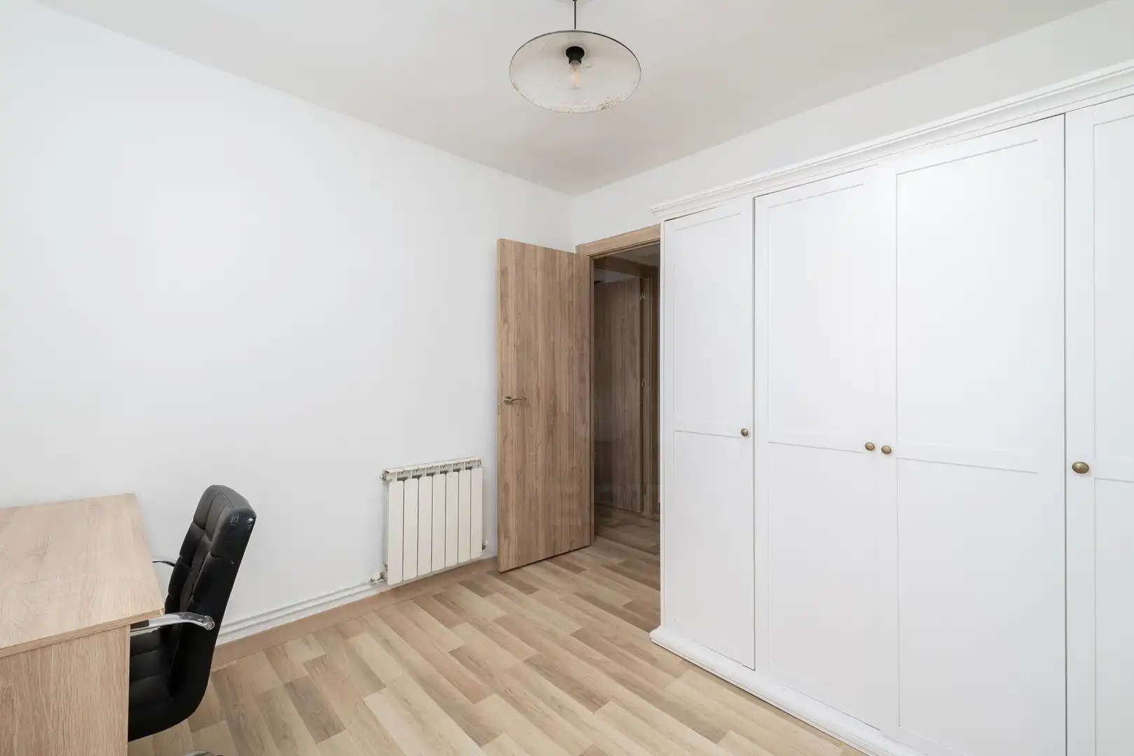 Habitación de Piso en venta en Gijón  con Calefacción