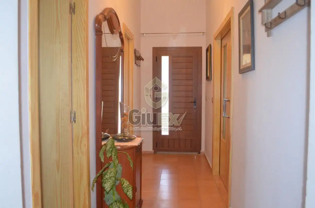 Casa o chalet en venta en Arroyo de la Luz con Calefacción, Jardín privado y Amueblado