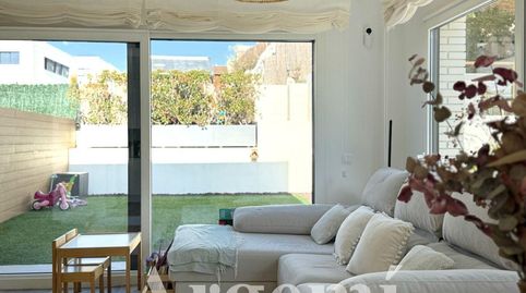 Foto 5 de Casa adosada en venda a Palau-solità i Plegamans, Barcelona