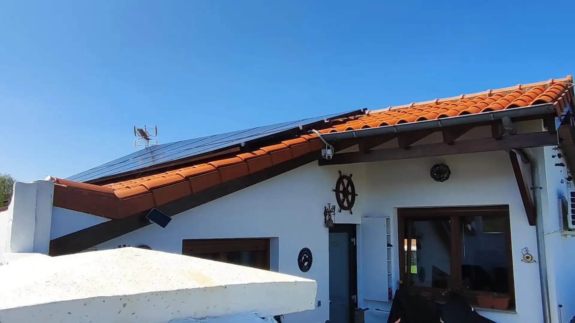 Vista exterior de Casa o xalet en venda en Camargo amb Jardí privat i Terrassa