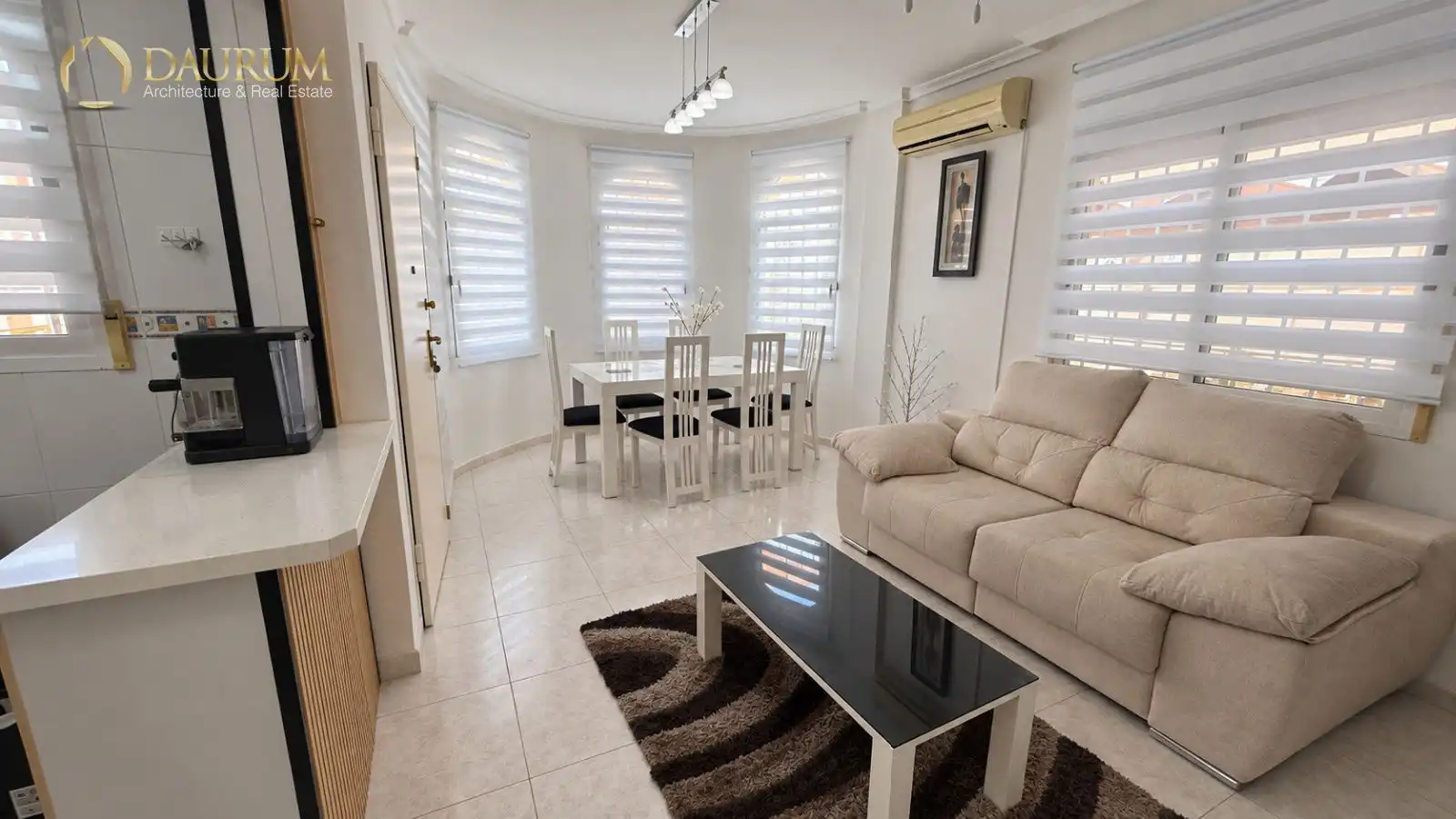 Casa bifamiliare con piscina in vendita a CALLE MARIA SAN GIL NOAIN, imagen 4