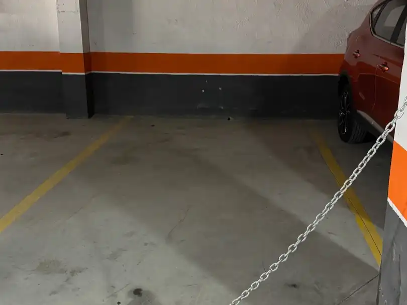 Parking of Flat for sale in Sierra Nevada