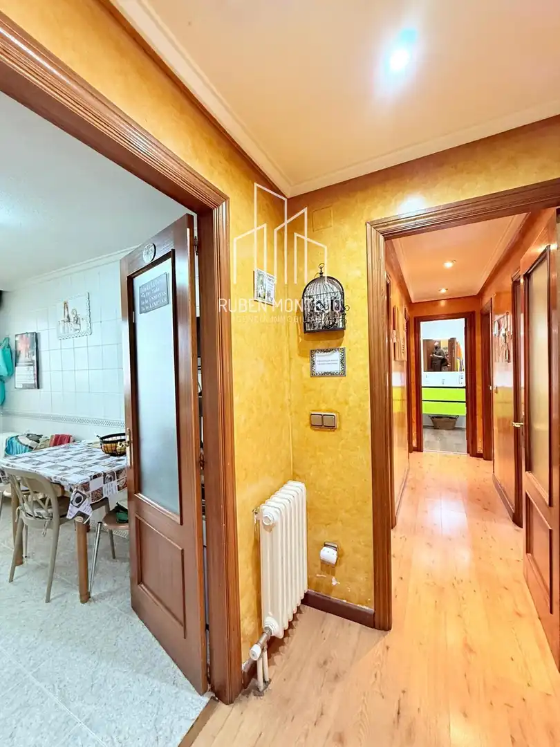 Piso en venta en Salamanca con Calefacción, Terraza y Balcón
