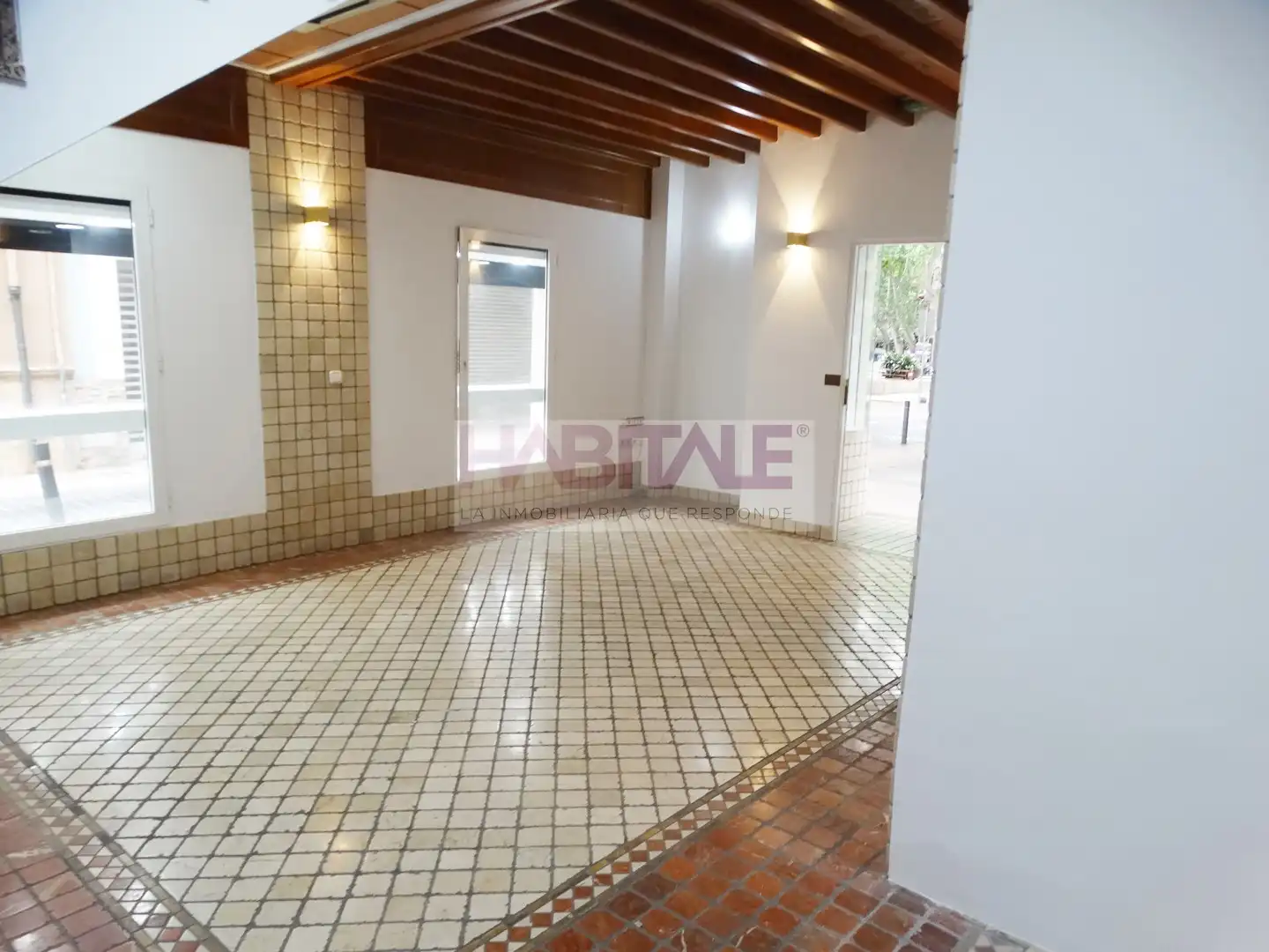 Local comercial de lloguer a Xàtiva