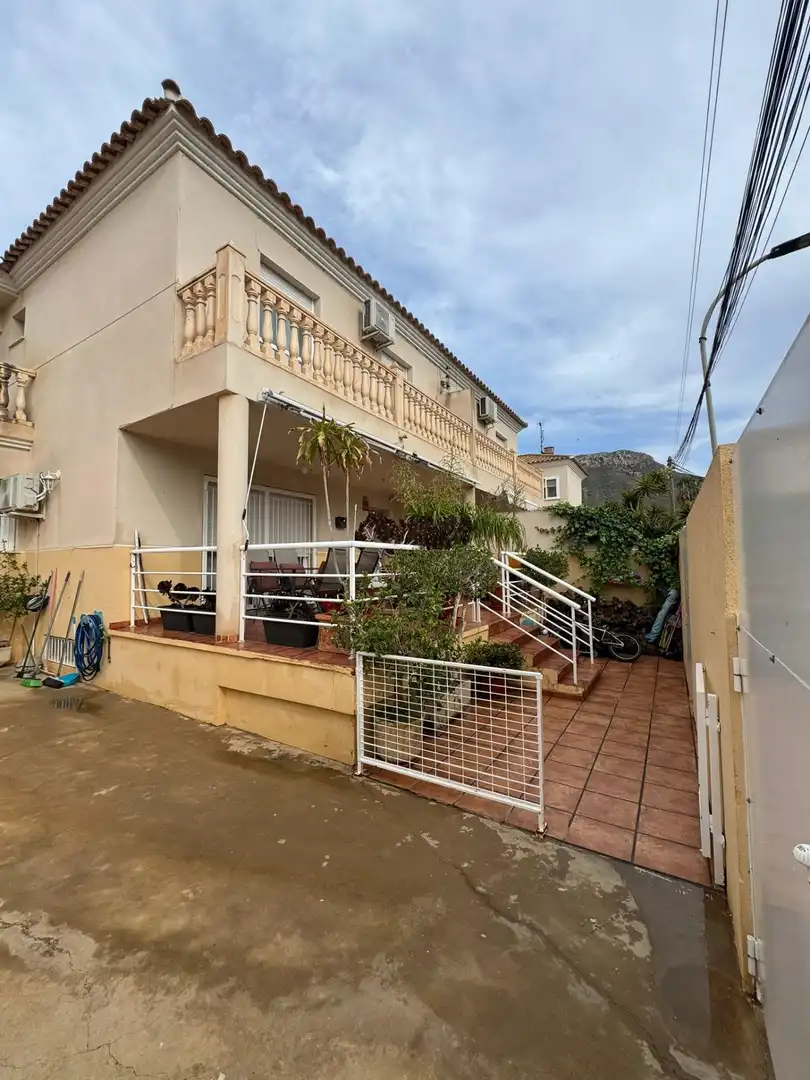 Exterior view of Detached homes for sale in Águilas  with Air Conditioner, Private garden and Terrace