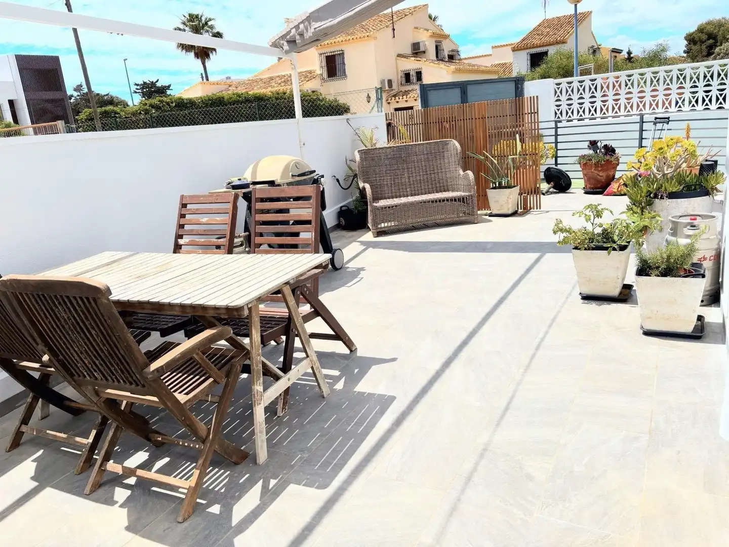 Terrassa de Casa o xalet en venda en Torrevieja amb Aire condicionat, Calefacció i Jardí privat
