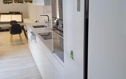 Cuina de Planta baixa de lloguer en Terrassa amb Calefacció, Terrassa i Forn