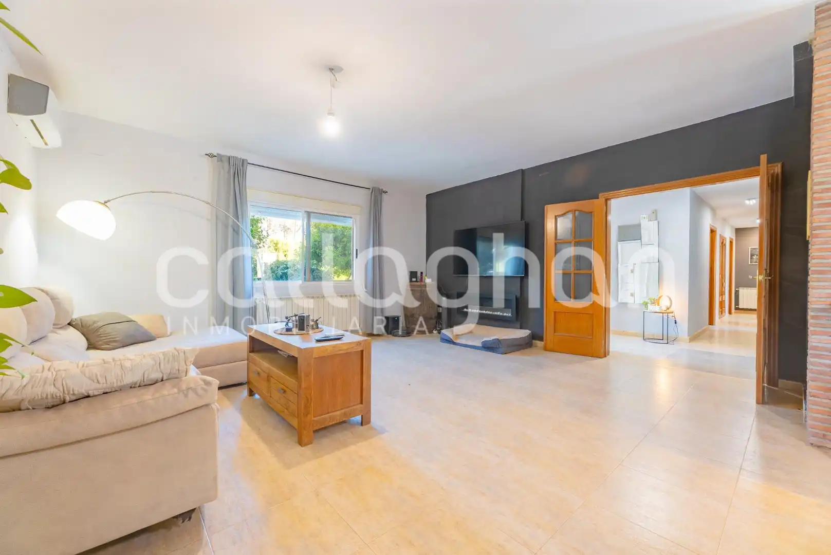 Living room of Houses for sale in Serra  with Air Conditioner, Heating and Private garden