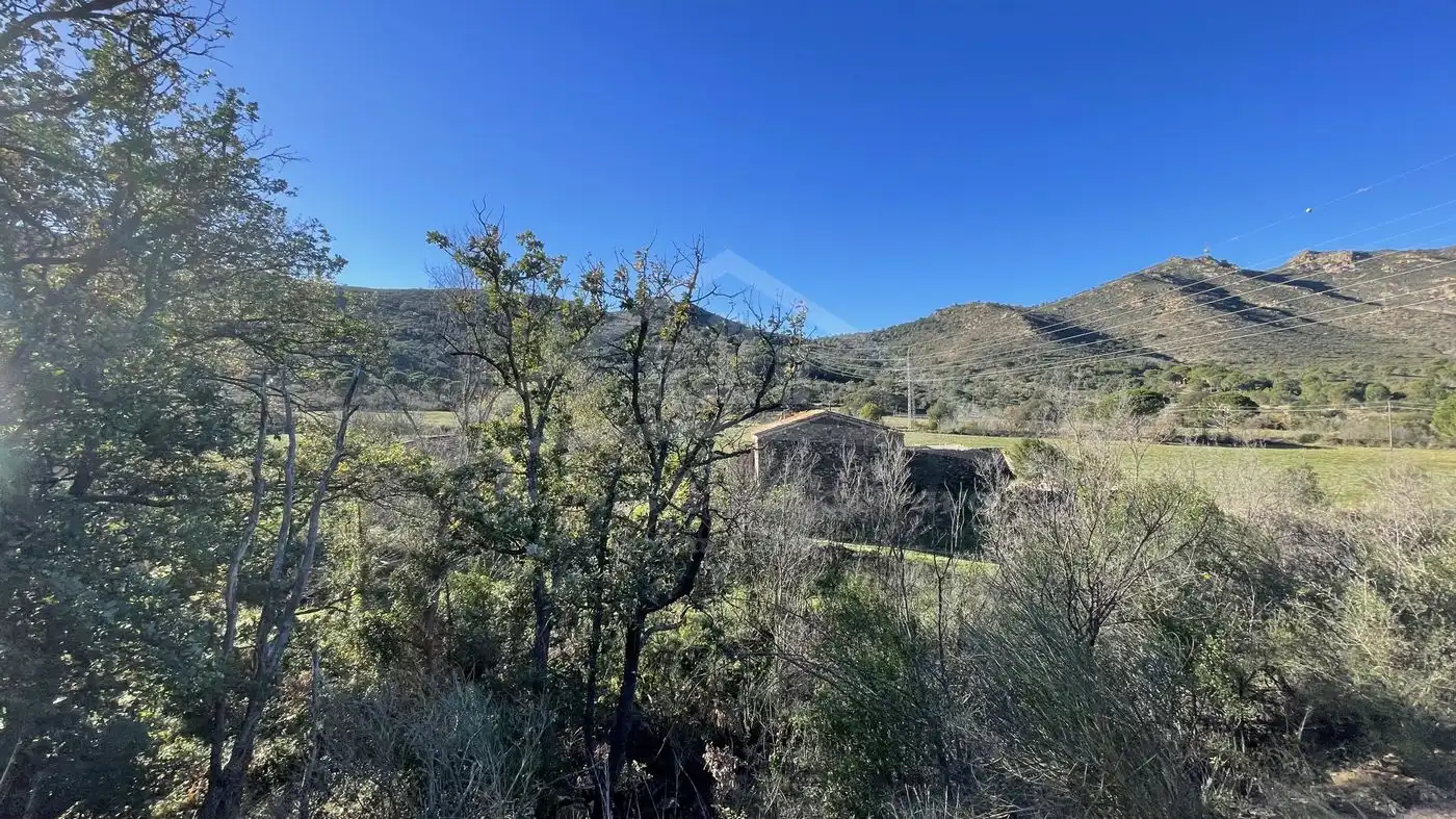 Finca rústica en venta en Vilajuïga