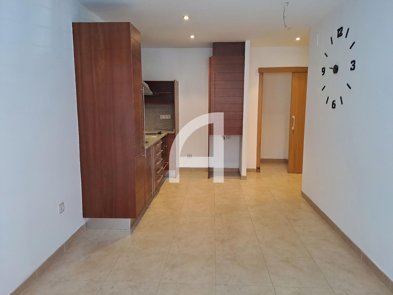 Flat for sale in Terrassa  with Air Conditioner and Heating