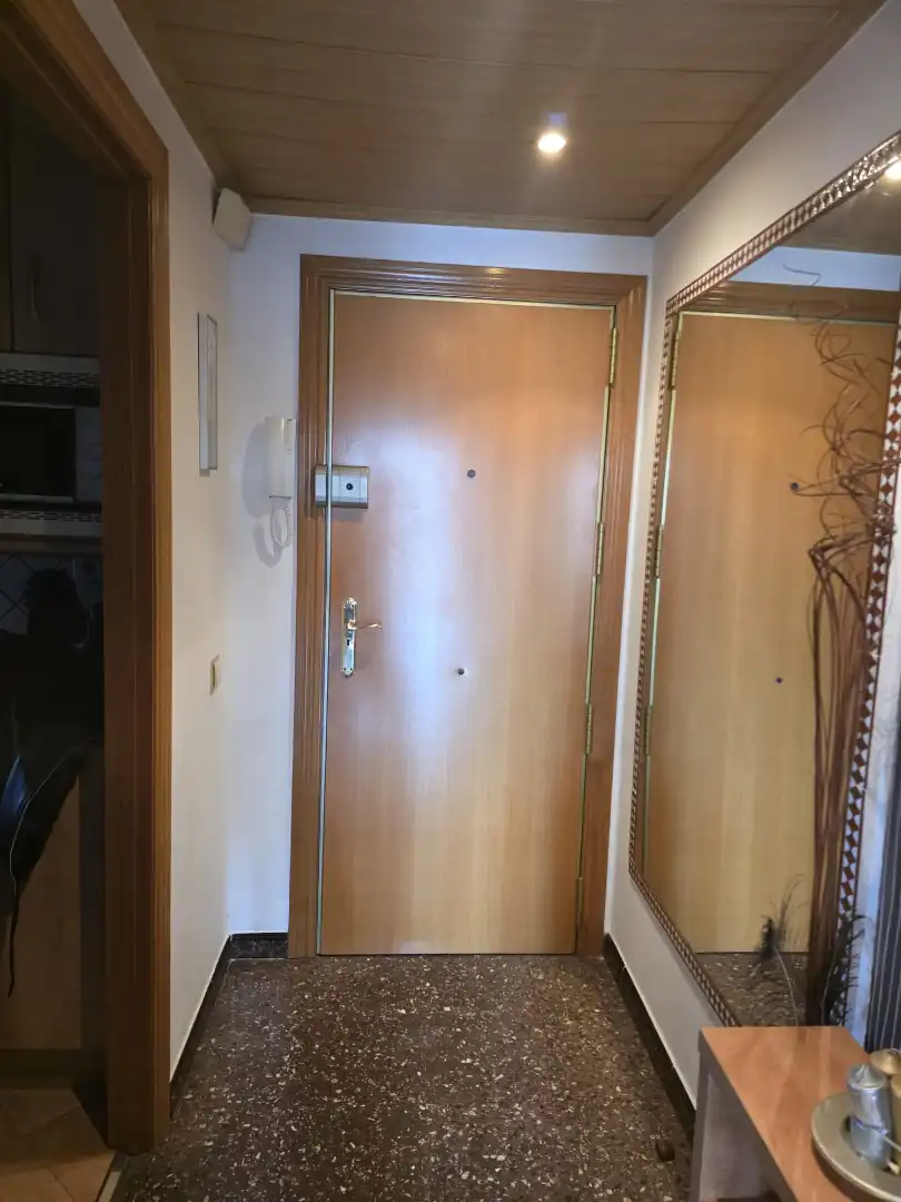 Wohnung zum Verkauf in L'Hospitalet de Llobregat mit Ofen und Balkon