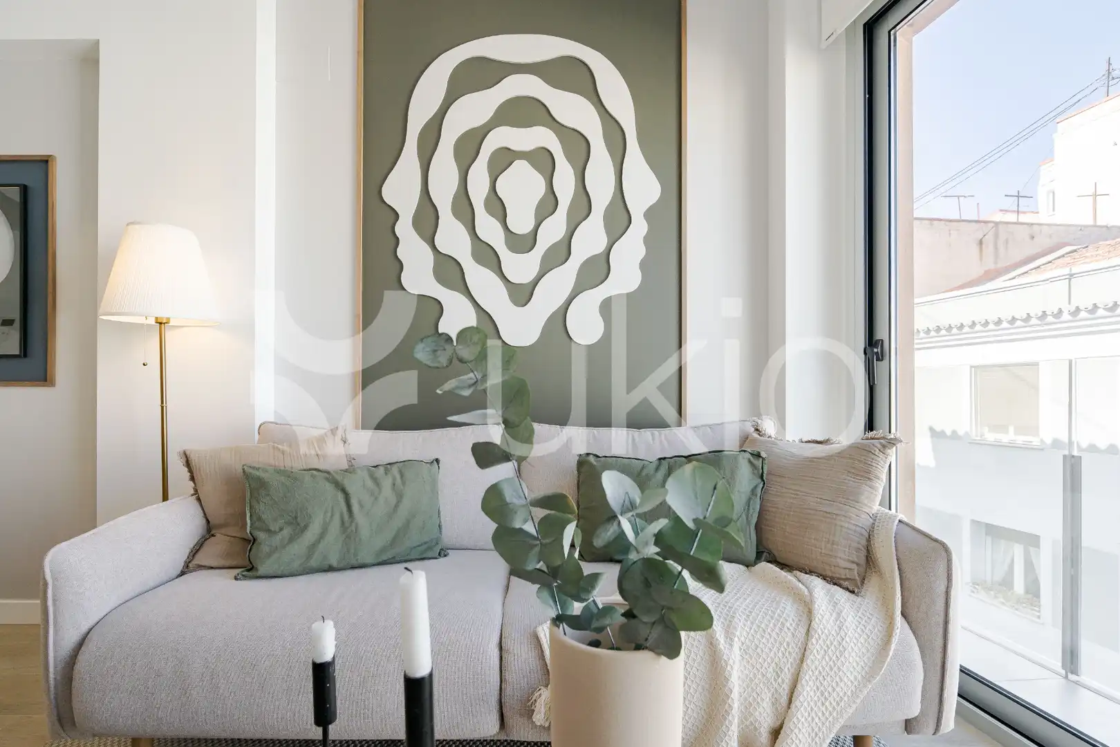 Sala d'estar de Apartament de lloguer en Madrid amb Aire condicionat, Calefacció i Moblat