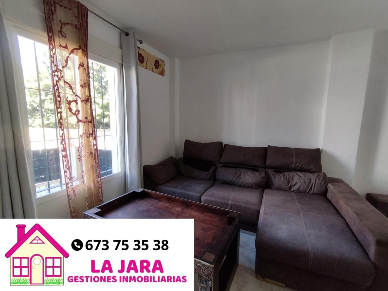 Living room of Duplex for sale in Sanlúcar de Barrameda  with Air Conditioner, Terrace and Storage room