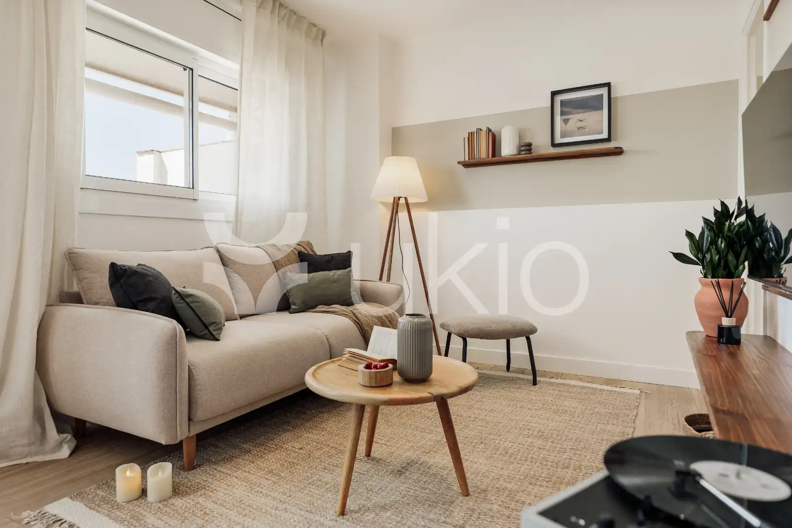 Sala de estar de Apartamento de alquiler en Barcelona con Aire acondicionado, Calefacción y Terraza