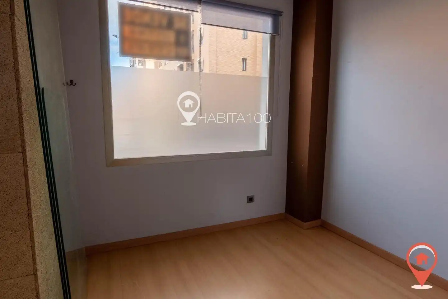 Bedroom of Commercial properties for sale in Cuenca  with Air Conditioner