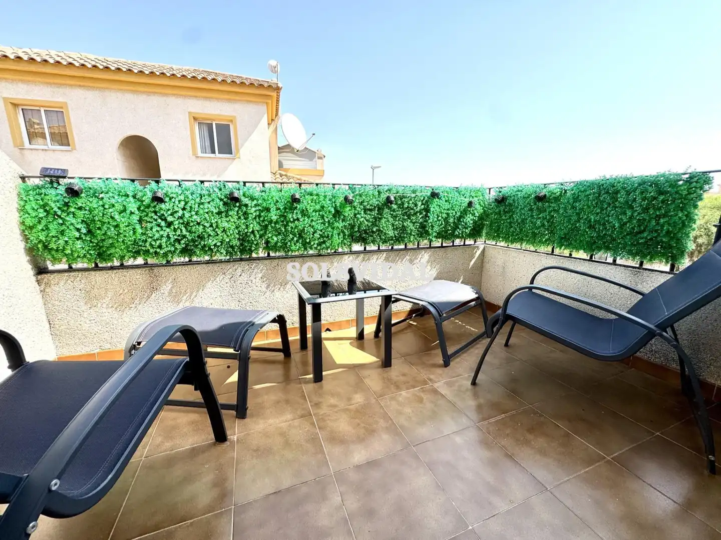 Bungalow with pool for sale in Calle de Cádiz, imagen 2