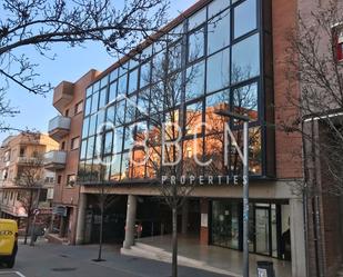 Vista exterior de Oficina en venda en Cornellà de Llobregat amb Aire condicionat i Calefacció