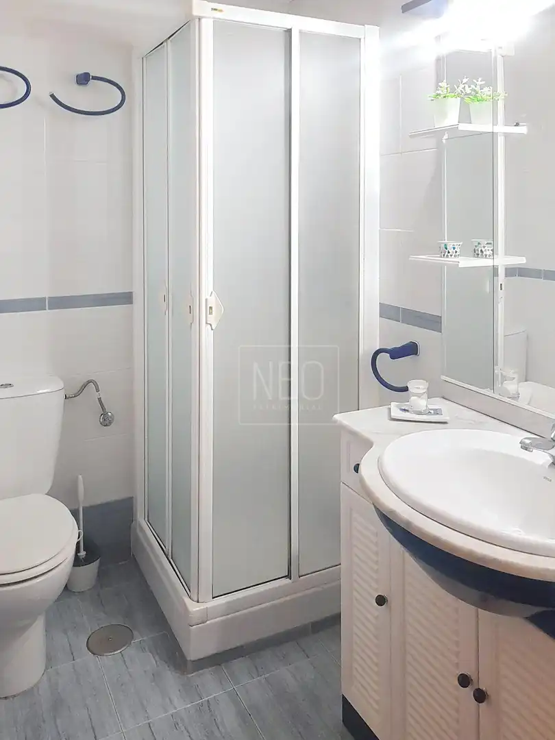 Bathroom of Detached homes for sale in Getafe  with Air Conditioner, Heating and Terrace