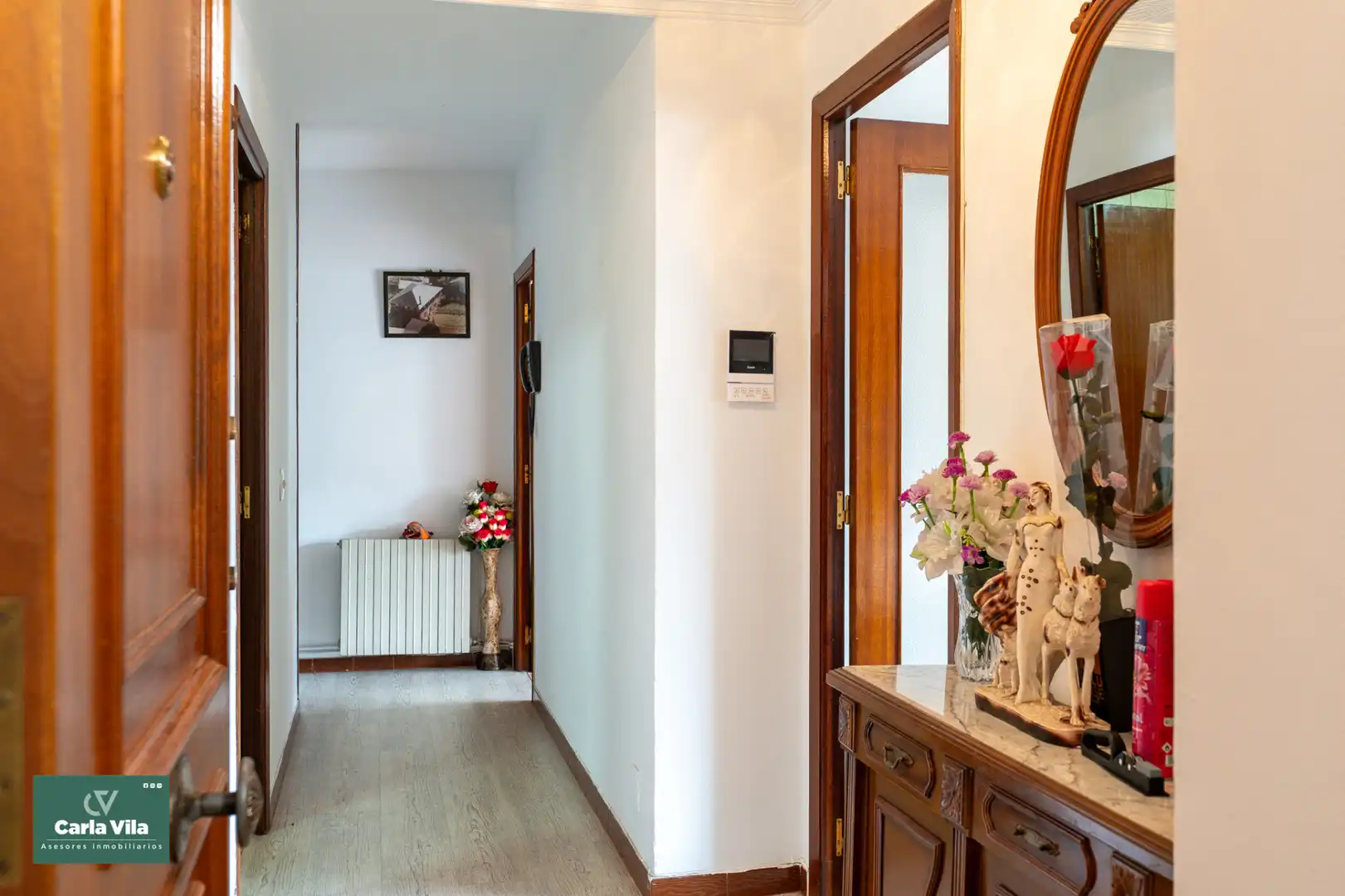Piso en venta en Lugo con Calefacción, Parquet y Terraza