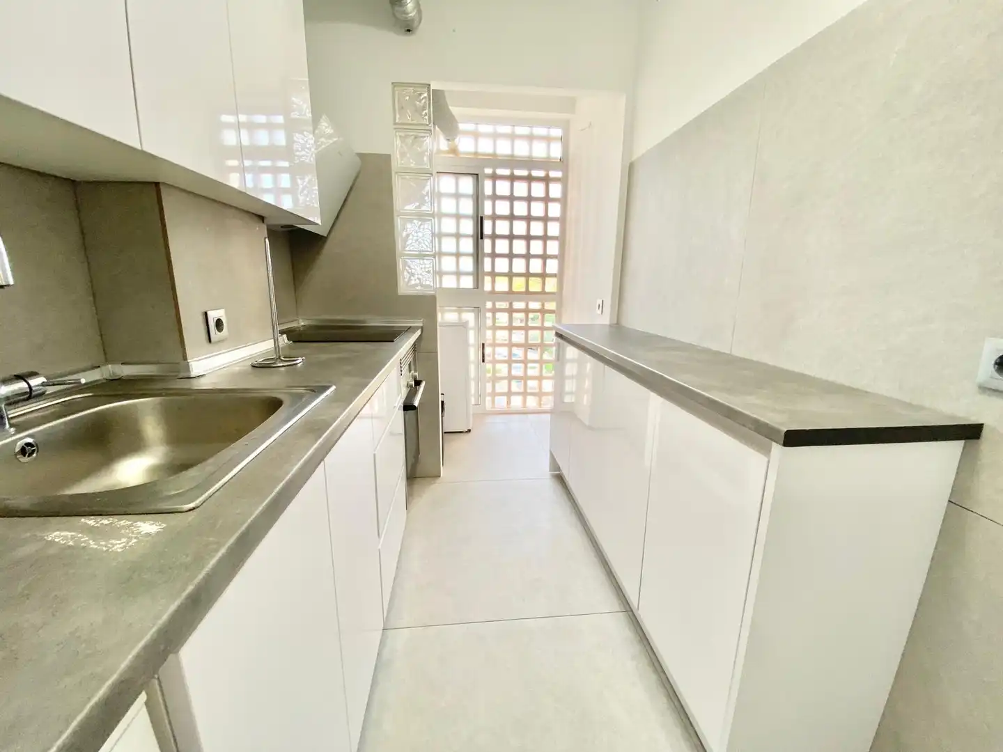 Apartamento con terraza en alquiler en Orihuela Costa, imagen 11