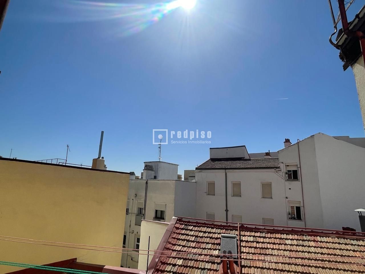 Exterior view of Flat to rent in  Madrid Capital  with Air Conditioner, Heating and Furnished